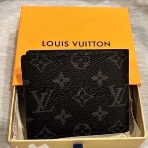 Louis Vuitton Black Monogram Men’s Wallet
